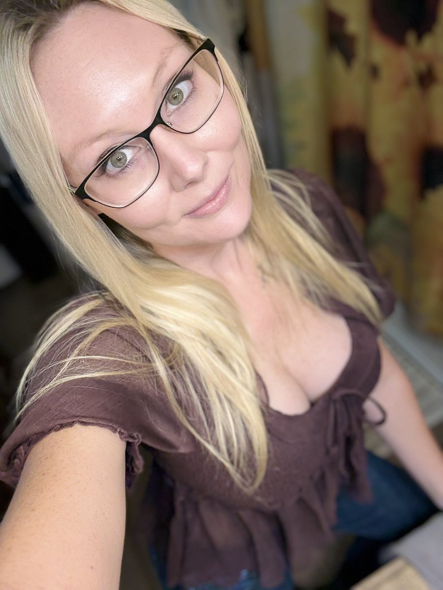 𝙲𝚛𝚊𝚣𝚢 𝙱𝚎𝚊𝚞𝚝𝚒𝚏𝚞𝚕 tweet media