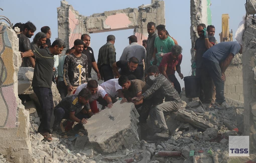 More than 100 children were killed as a result of a strike of the United States and Israel against a school in Iran, Permanent Representative of Iran to the UN Amir-Saeid Iravani said:
vk.cc/cUVKH5