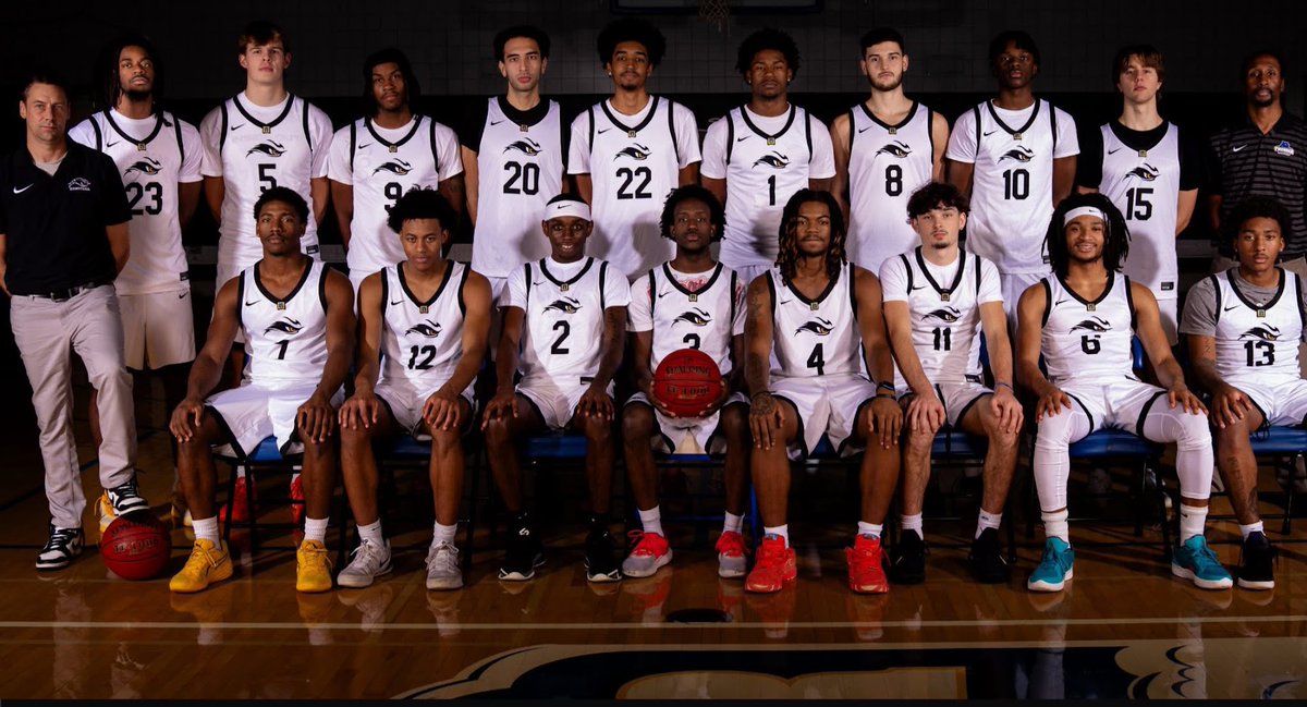NCThunderwolves's tweet photo. Jamestown CC 89
@niagaracccMBB 85 (17-10)

Humphrey: 18 pts, 4 Reb, 4 A
Wejuli: 16 pts, 4 Stl, Blk
Hutchinson: 15 pts, 5 Reb, 3 Blk
Marshall: 11 pts, 5 A... Finishes with 1,200 points, second most all-time in program history, trailing only George Pendleton '75 (1,245) https://t.co/7b2EARmqwD