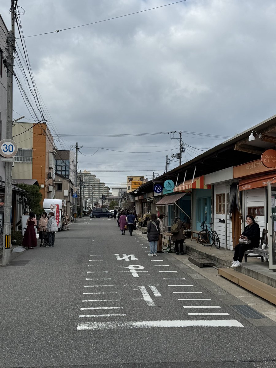 沼垂テラス商店街･朝市&冬市 tweet media