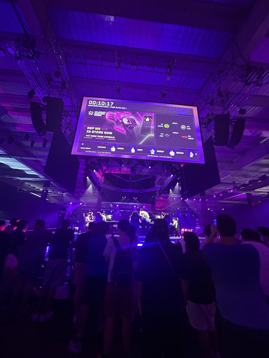 ToxiicVAL's tweet photo. DIA 1 COMPLETADO: La emocion, los gritos, los canticos y toda la vibra de la gente fue increible.. esta #VALORANTMasters  esta siendo increible https://t.co/EonuNAPeCY