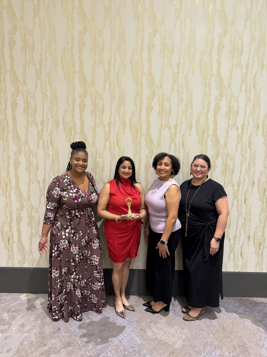 DLE_Lions's tweet photo. We celebrate Mrs. Nair, DLE ESL Teacher of the Year, at the SHABE Awards Banquet! ✨Thank you for championing our emergent bilingual students and elevating learning at DLE.
#DLEProud #LevelUp #TeacherExcellence #SHABE @FortBendISD https://t.co/6AAUc6ryeC