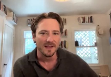 oh the beard WOOF WOOF BARK BARRKK WOOF WOOF AARRGGGH