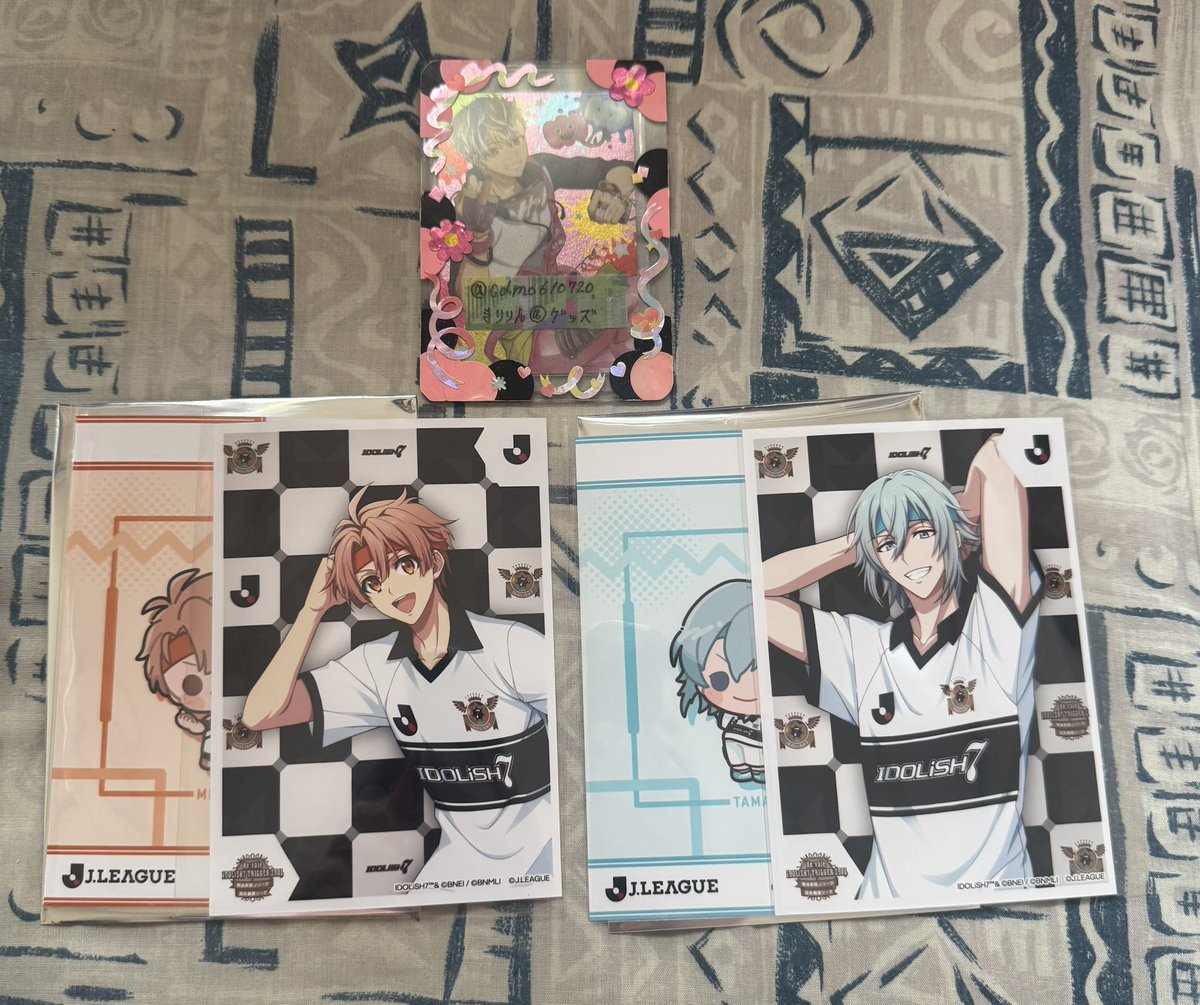 まりりん@グッズ垢 tweet media