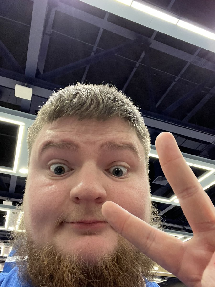 TTorr74 ➡️ LA tweet media