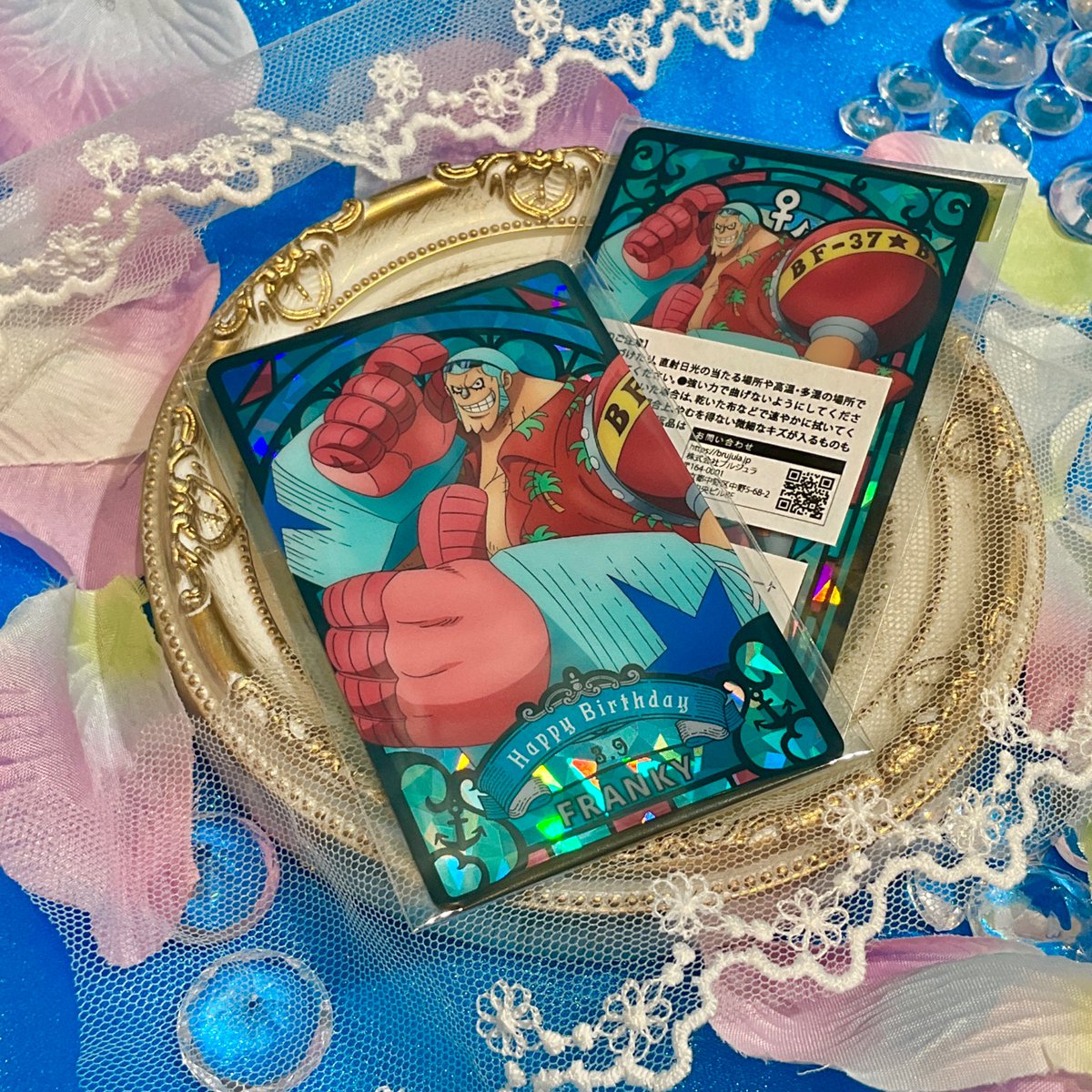 新商品】麦わらストア限定 ワンピース HBDステンドグラス風ホログラム