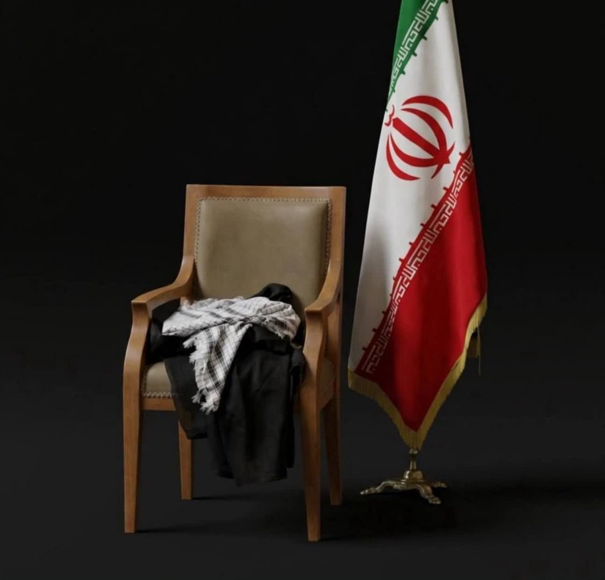 آقای ما علی وار زیست و حسین وار با زبان روزه شهید شد