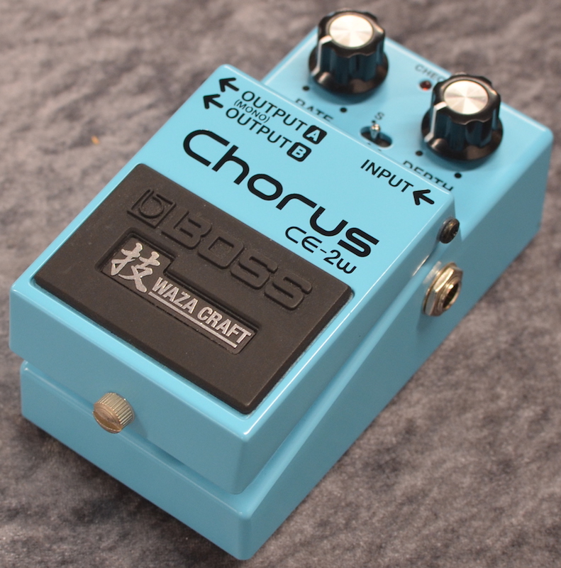 ギターエフェクター　中古　現品のみ　完動品 CE-2 Chorus BOSS