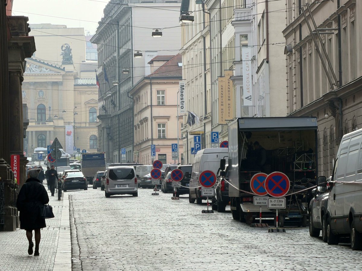 Art Hits Hard tweet media