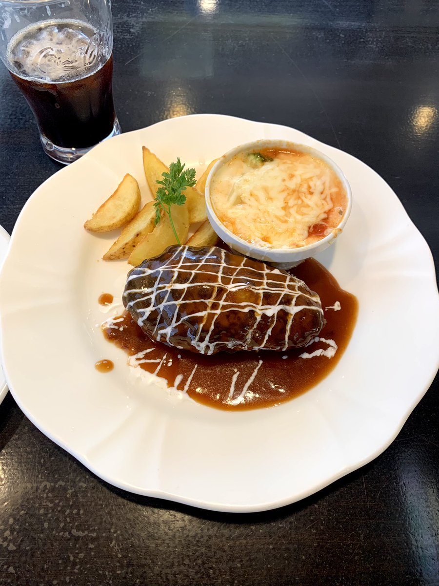 off0610's tweet photo. 優雅に優雅なランチ〜🍽️
モーニングした時気になったもんでランチしてみた!美味しかった〜😋そして初めてBoost shop特典も使ってみた😆さぁちゃっと帰って代表戦🏀観戦準備しなくちゃだわ〜
#三遠ネオフェニックス
#Boostshop
#コウヨウ館 https://t.co/Jzu0rAvFxb