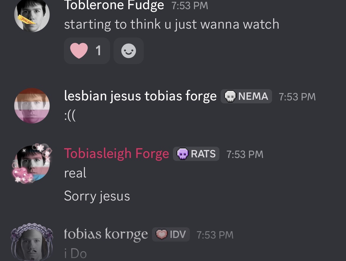 hazel 🐟 tweet media