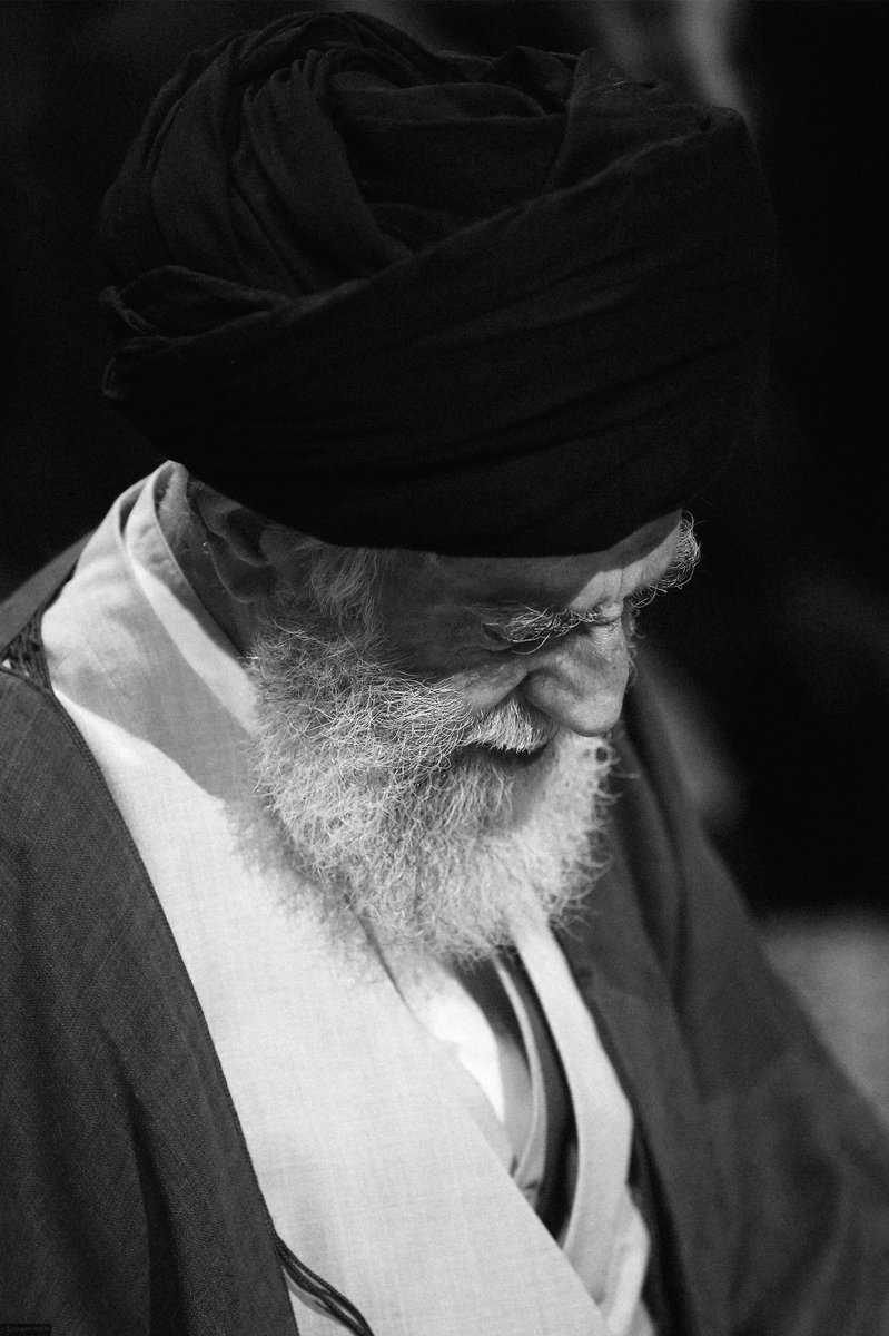 ســيّن. tweet media