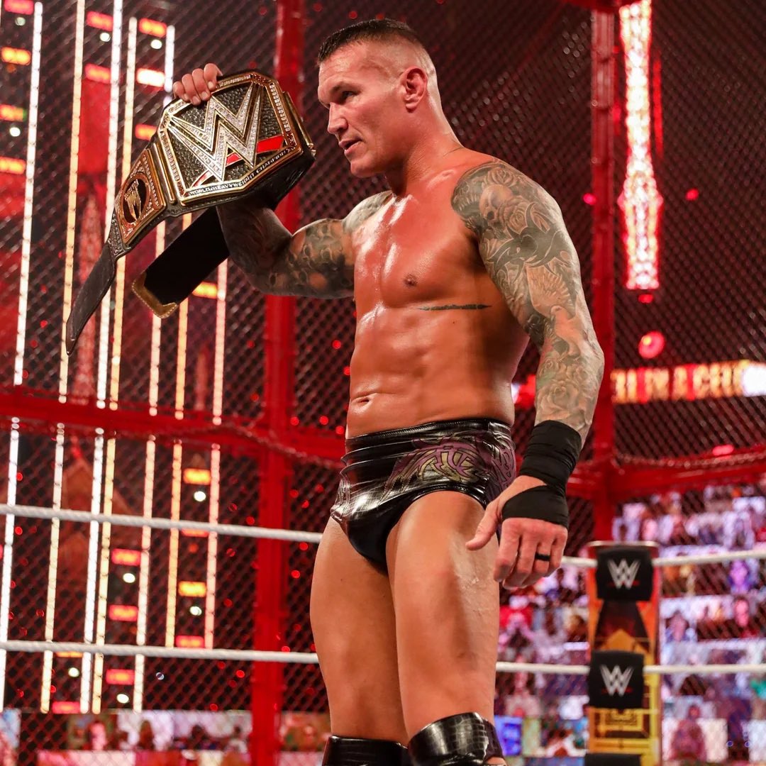 WrestleOps's tweet image. Randy Orton says that he wants to break John Cena’s 17x Champion record.

(Elimination Chamber Post-Show)