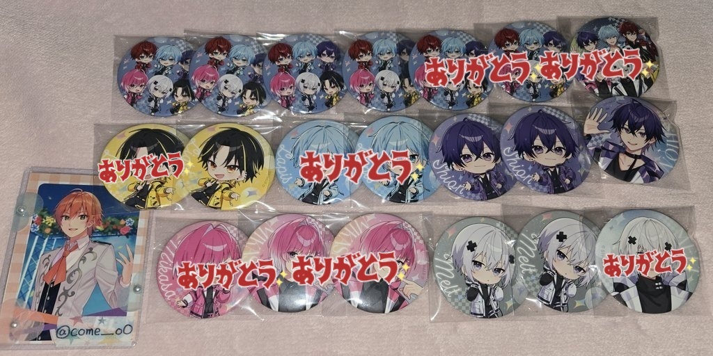 交換】めておら AGF 缶バッジ 求:❤️デフォ 譲:💜💛🤍🖤集合 郵送