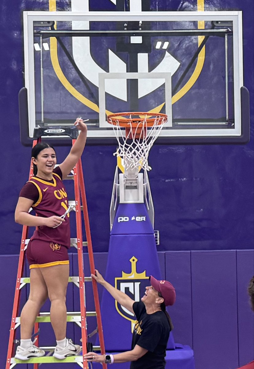 Charles Solomon tweet media