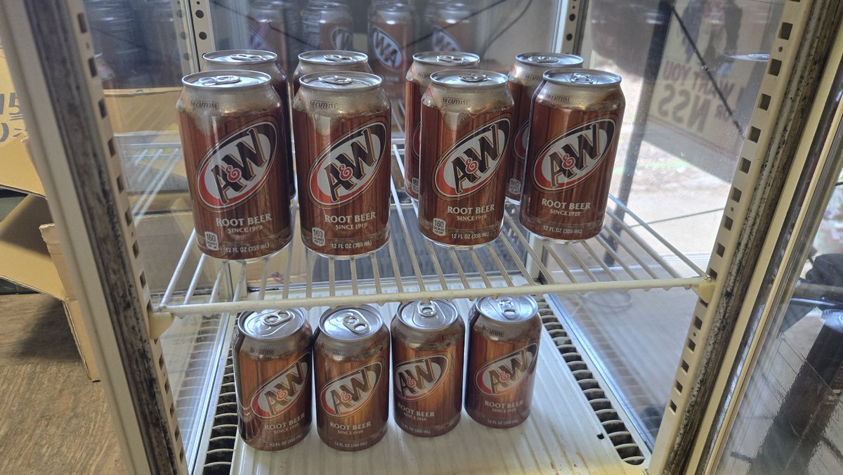 combattown111's tweet image. お待ちかね！ルートビア入荷しました😊

 #ルートビア #rootbeer #サバゲー