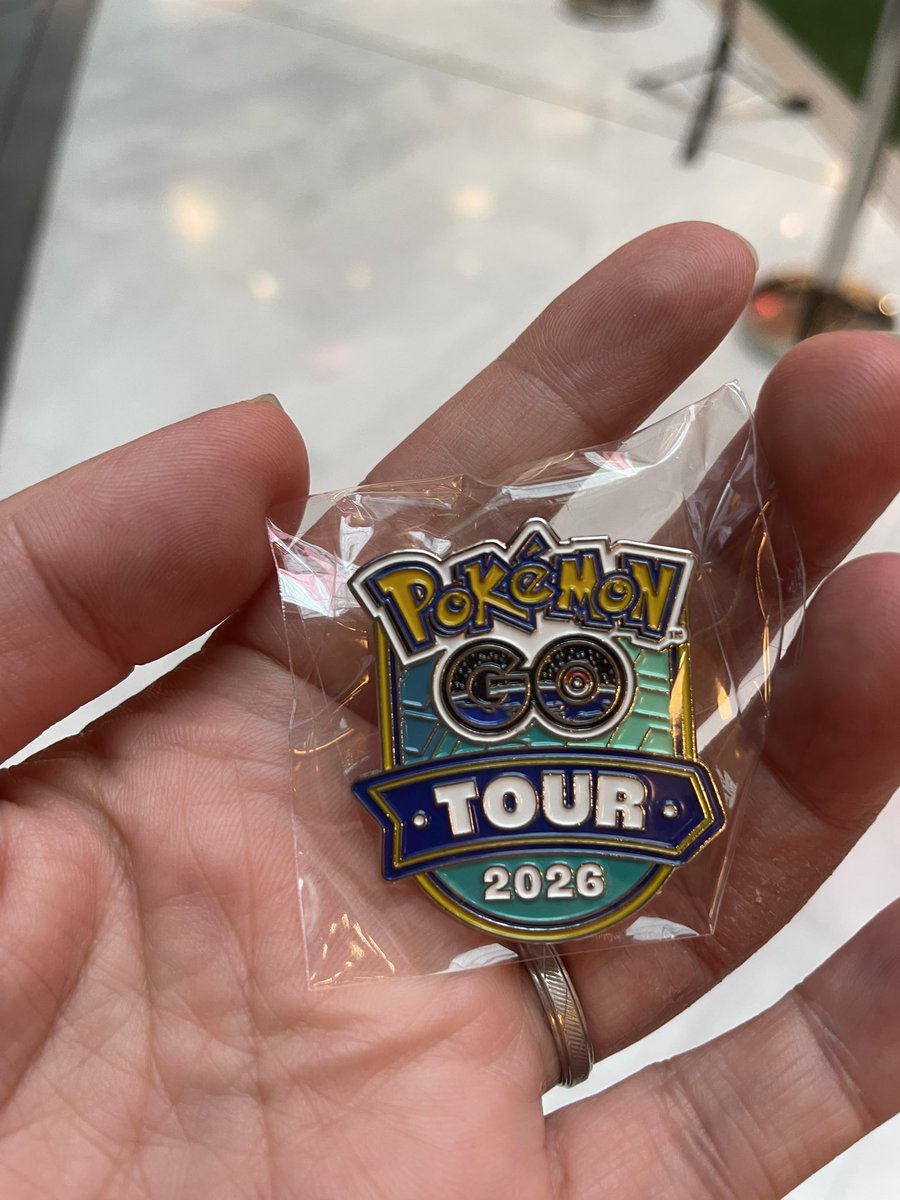 MasaChan573's tweet photo. Sydney meetup event @Niantic

ポケモンGOのミートアップに参加してきたら、ピンバッジ貰えました！
写真を撮ってもらったら指定された番号のところに貼って、モザイクアートが出来上がるみたい！

@Yuri_FoL @YAMADA_N_DoMo 
@JASHYZGO @chiiyan9625 https://t.co/qxoIfLXkof