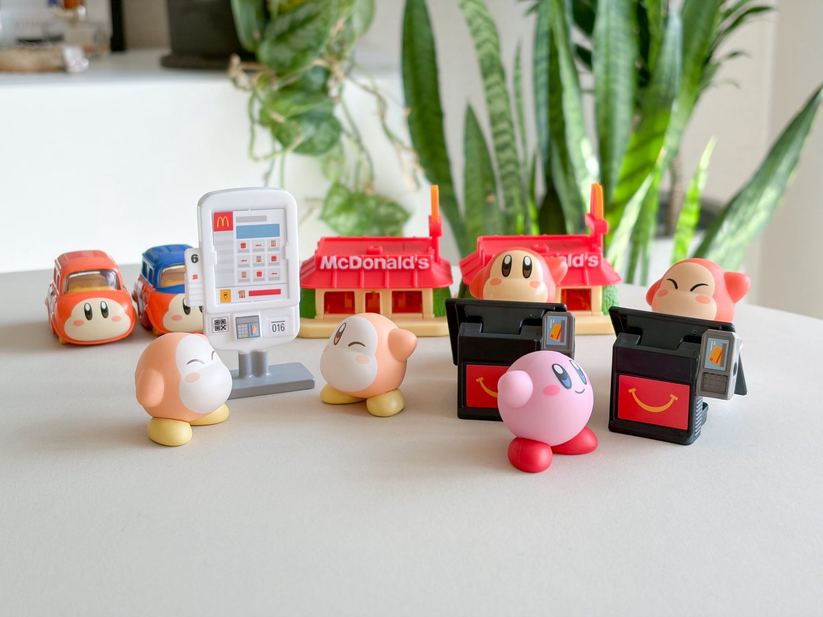 𝕞𝕚𝕜𝕒𝕟 tweet media