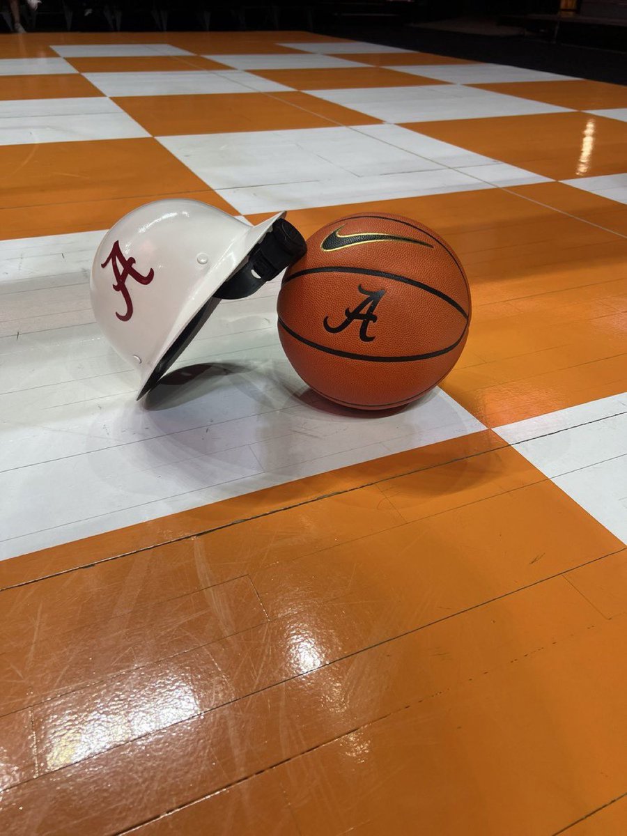 Ryan C. Fowler tweet media