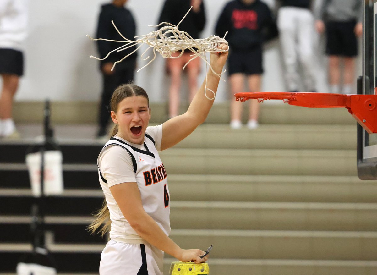 Luke Nichols tweet media