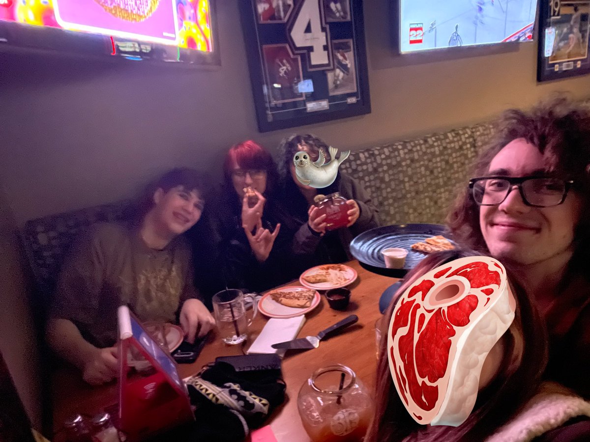 mooncherrypuppy's tweet photo. Bar crawl hehehe https://t.co/Ipgz47beku