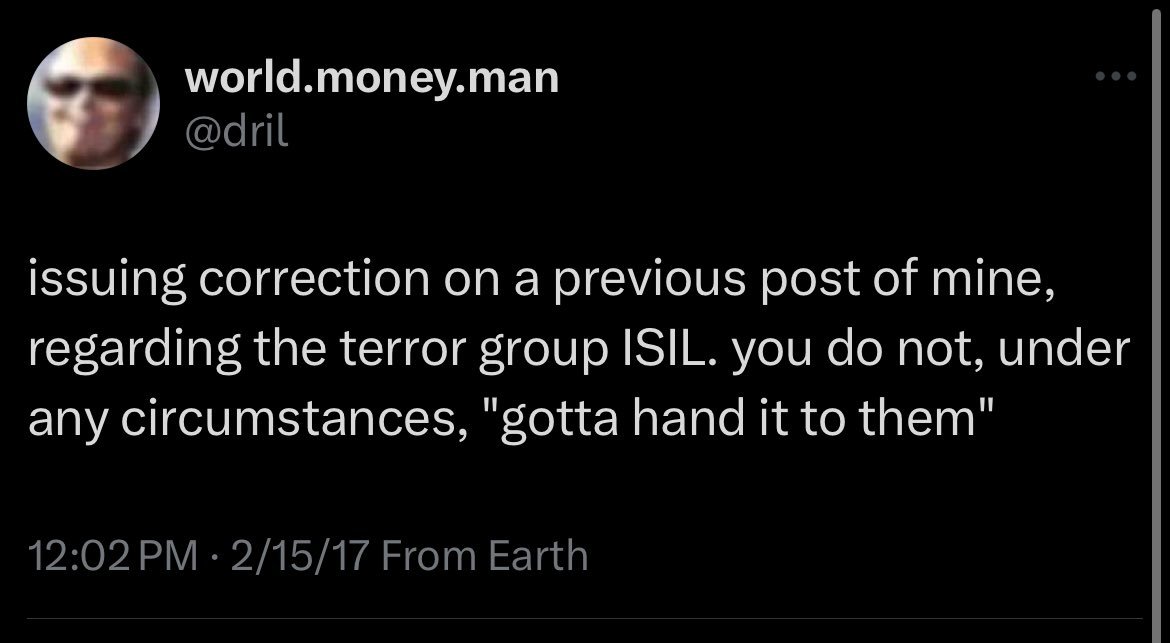 LoLNothingMatters tweet media