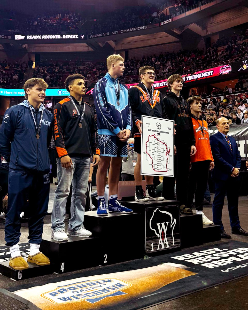 Congratulations to 3x State Champion, Liam Crook of Kaukauna! He upgraded his 3-year record to 148-2 with a tech fall win in tonight's D1-175 championship! 💪 🥇🥇🥇

He will compete with his team next week in La Crosse for the D1 State Team State Title! #wiaawr