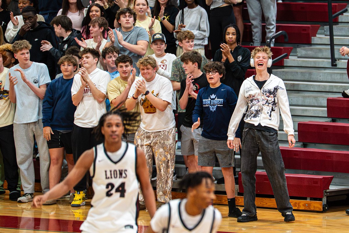 hebron_hoops's tweet photo. THANK YOU Lion Nation for a great 2025-26 season‼️
Lions Arena was ROCKING tonight, an unbelievable atmosphere. Unfortunately, we fell to Walker School 71-69 in a double-overtime battle.
Time to continue the journey‼️
#nothinggiveneverythingearned
#humbleandhungry
#1percentbettereveryday
#brickbybrick
#stackgooddays