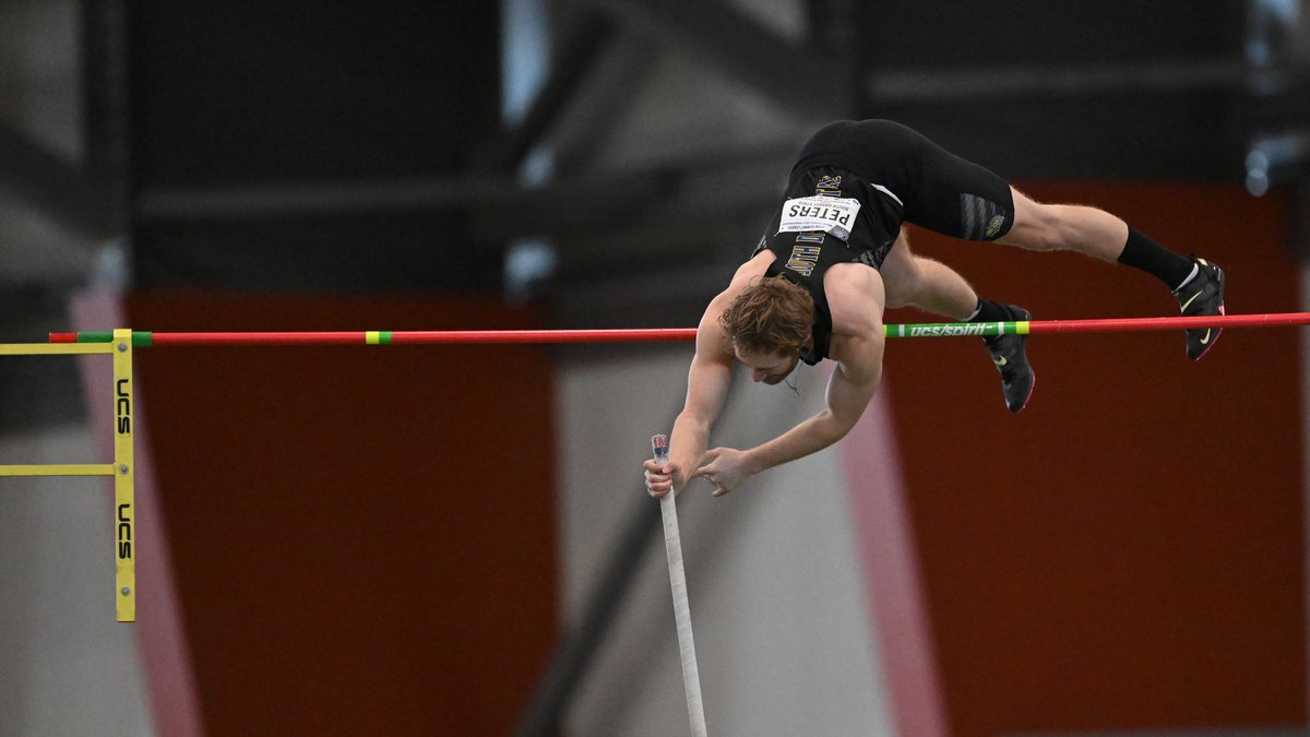 GoJacksTFXC's tweet photo. BIG PR from Peters 🙌😤

Jaden cleared 16-03.50 (4.97m) to become the fourth-best performer in program history

#GoJacks 🐰 https://t.co/IfQlVsthDf