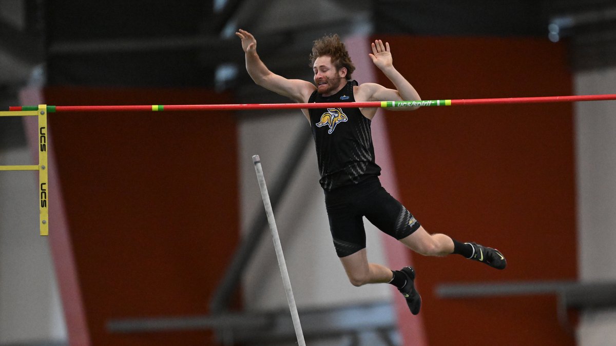 GoJacksTFXC's tweet photo. BIG PR from Peters 🙌😤

Jaden cleared 16-03.50 (4.97m) to become the fourth-best performer in program history

#GoJacks 🐰 https://t.co/IfQlVsthDf