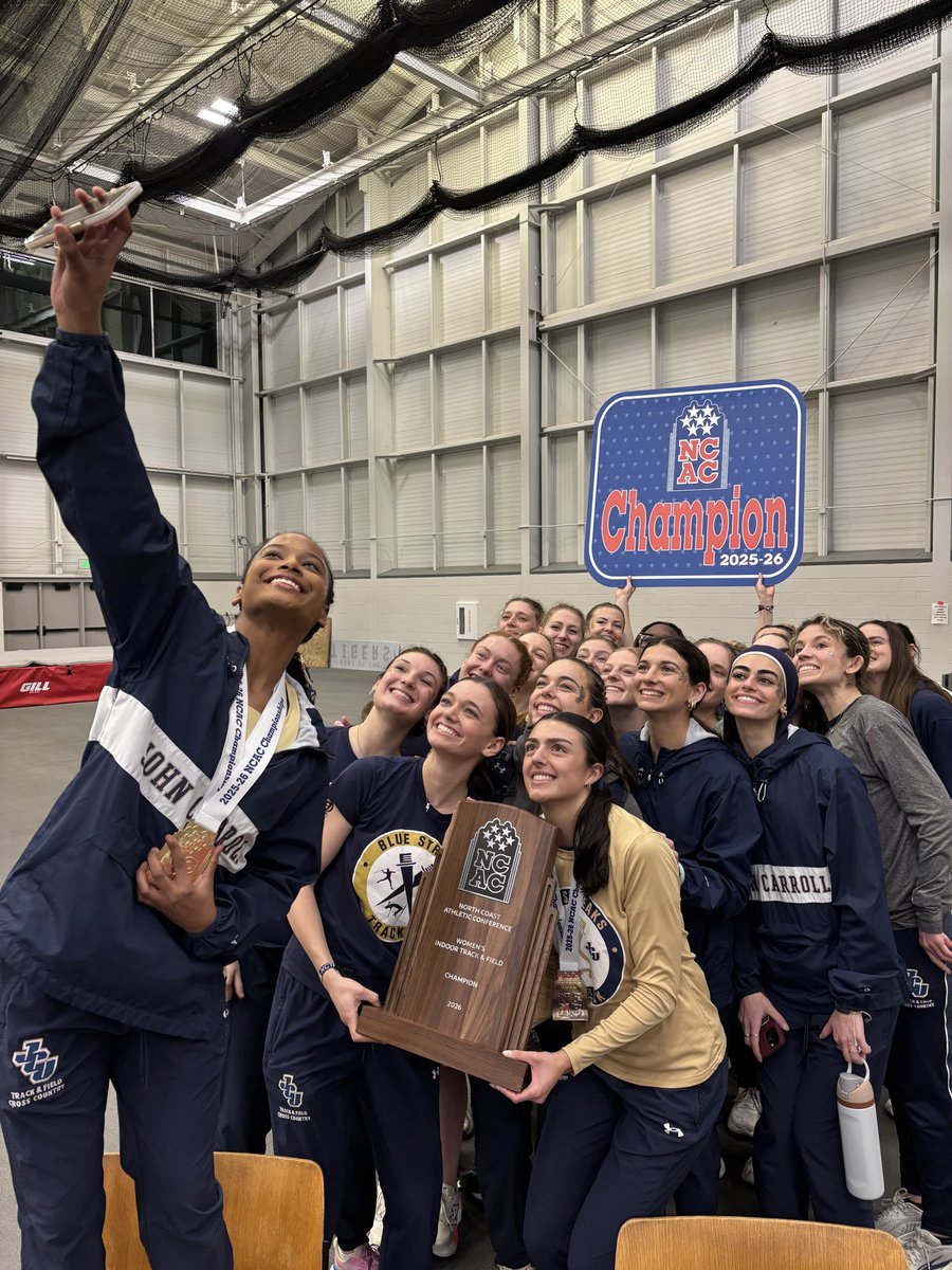 THAT CHAMPIONSHIP FEELING! ⚡️⚡️🏆

This is the women’s first indoor conference championship since 2021 and first ever NCAC title in program history. Congratulations ladies!!! 

#StreakUp | #WhyJCU | #NCACChamps