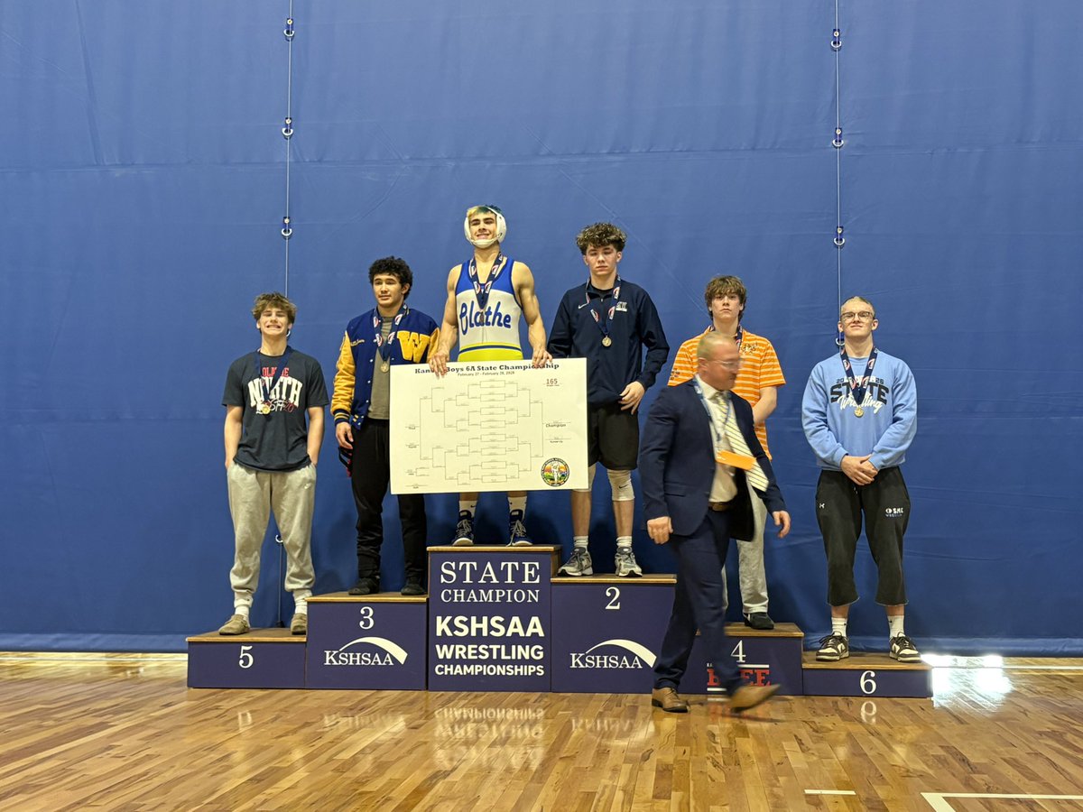 OSHS_Wrestling's tweet image. My dude did it again. 

Jovani Caudill
165 lbs 6A State Champ
#Back2Back #SSE