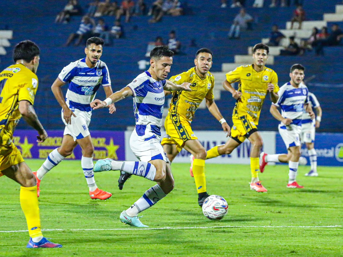 eltoquepy_'s tweet photo. Primer picotazo!! Con gol de Matías Cáceres, 2 de Mayo le ganó 1 a 0 a Trinidense. https://t.co/EgwdhRLLzV