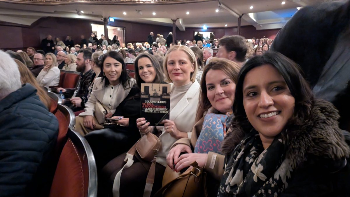 Gráinne McCarry #peacenotwar 🕊️ tweet media