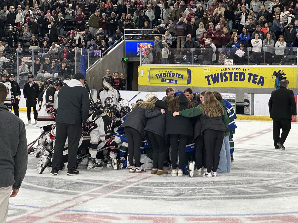 WFMustangAD's tweet photo. What a game!!! This team deserved everything this year and fought their way to the top! https://t.co/t2Jw7rhSOG