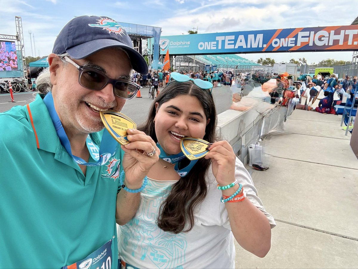 AaronGlassman's tweet photo. So much fun today at the @MiamiDolphins DDC event! @MollyGlassman2 & I had a blast seeing all our Dolfriends & a bunch of players! So proud to be part of this important cause. Thx to everyone who donated & help us exceed our goals! #FinatiicsFightingCancer #CanesAgainstCancer https://t.co/F3fGPGt9pw