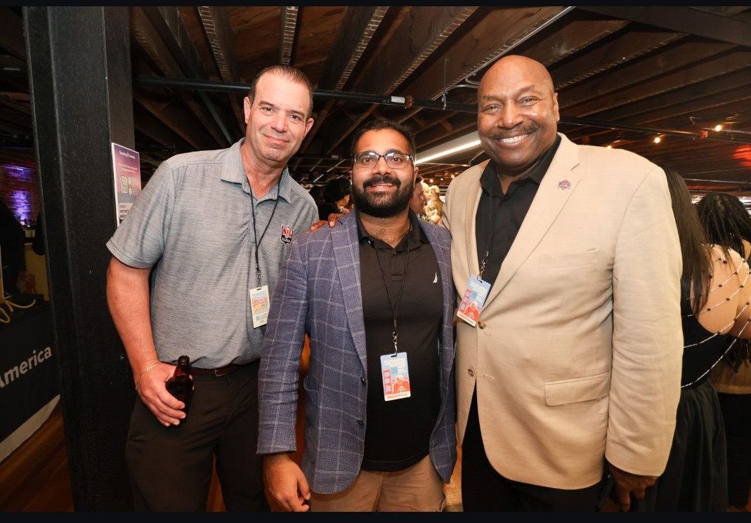 NRMedia50's tweet image. Photo Credit 📹 Our Friend Joy Washington 

Here Are Some More Photos From My Mentor Leigh Steinberg's Leigh Steinberg Superbowl Party Live In San Francisco @leighsteinberg @therealknelson @AmyTrask @RoyKessel @SportsPhilanNet🔥🔥🔥🚀🚀🚀🏈 #NRMedia   #LeighSteinberg #SuperBowl