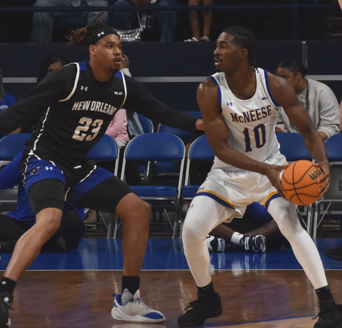 PrivateerIsland's tweet photo. Privateers fall to McNeese late, 66-63. Recap and photo gallery: https://t.co/6loKb0GtDg https://t.co/lgnVK7gM6O