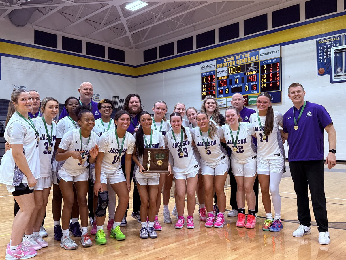 JacksonLocal_SD's tweet photo. PolarBearAD: Congratulations to our Girls Basketball Team as they beat Findlay 50-40 to secure a District Championship!!!  WAY TO GO BEARS!!! https://t.co/HyKqjvcaYN