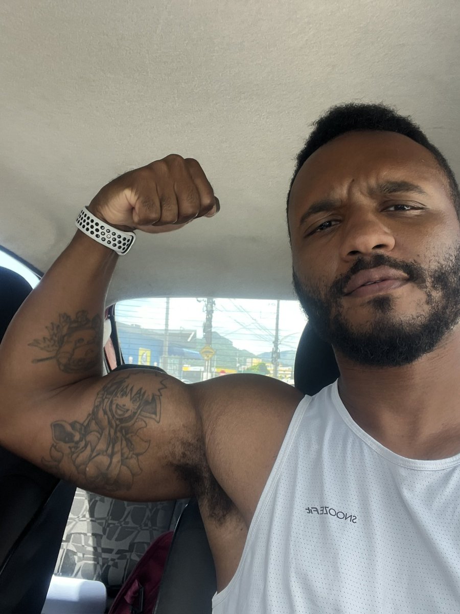 Dublê de Rico tweet media