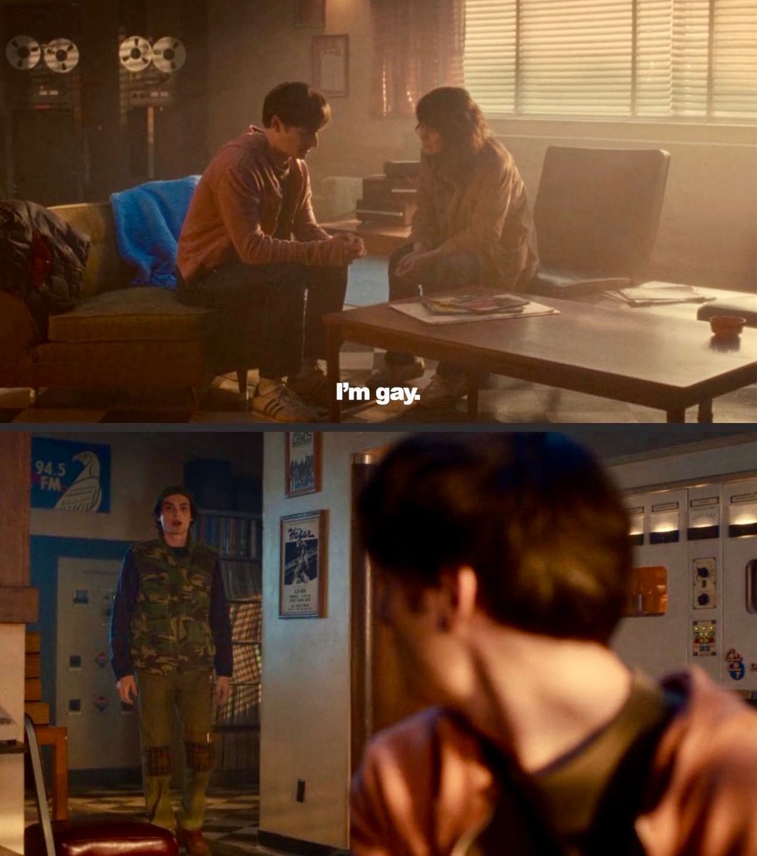 StrangerNews11's tweet photo. Should the “open-up” scene have gone like this? https://t.co/KMa3EQk1h0