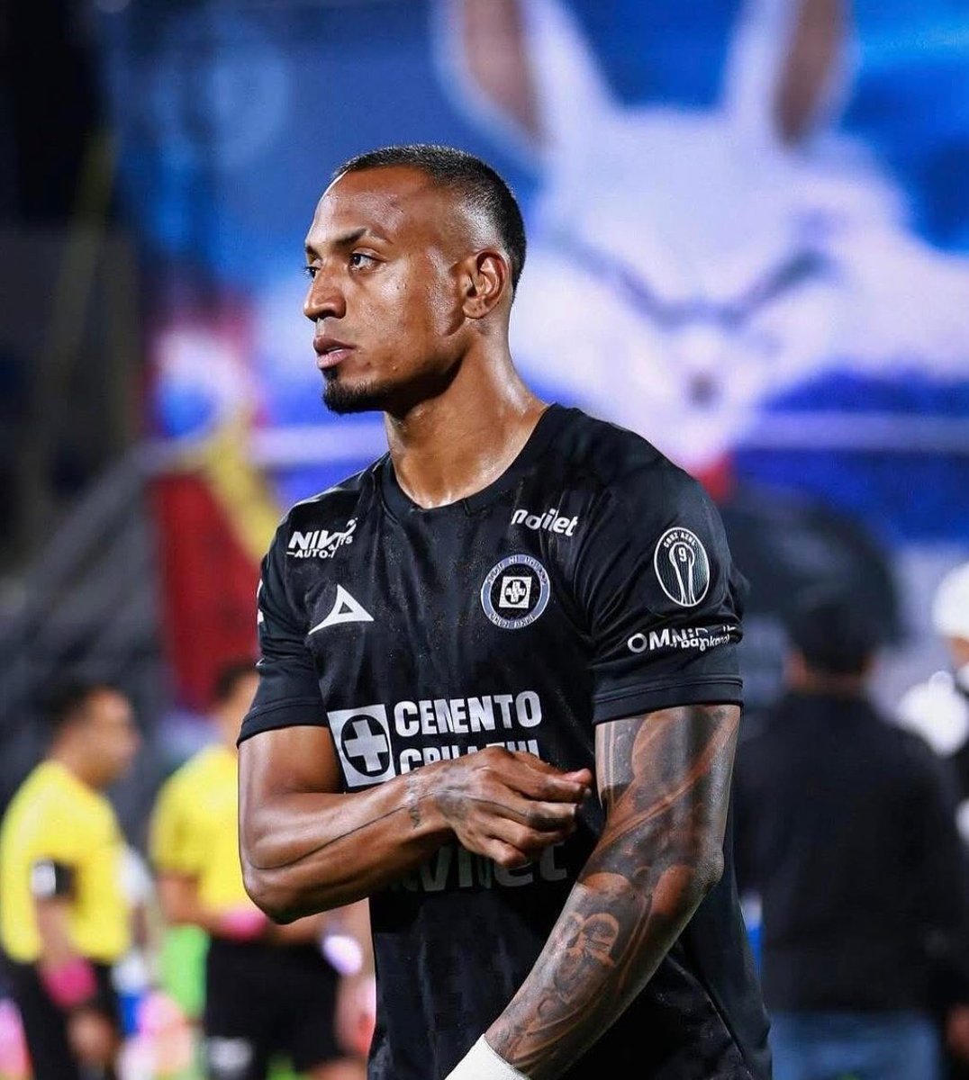 El nivel y compromiso que trae este cabrón no puede pasar desapercibido. 

Gracias por tu compromiso, Ditta. 

#SomosCruzAzul