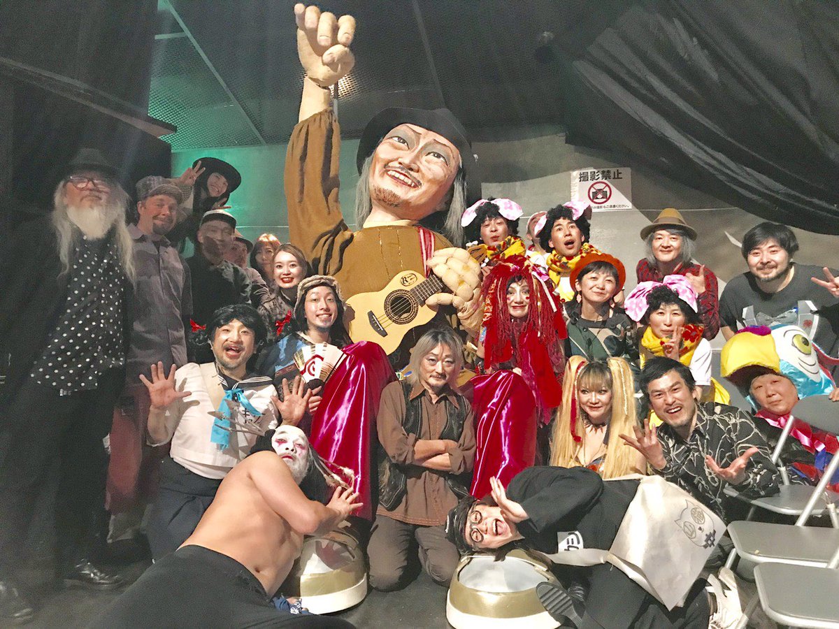 ryuta_suisei's tweet photo. ヨタロウさん。

風煉ダンスでは
たくさんお世話になりました。
ずっとかっこいいみんなのアニキでした。

まだ歌声、聴かせてほしかったです。

ほんとうにありがとうございました。

楽しくて大事な思い出ばかりです。 https://t.co/N05uLS5z3h