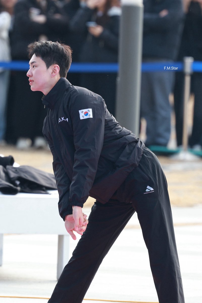 염시 tweet media