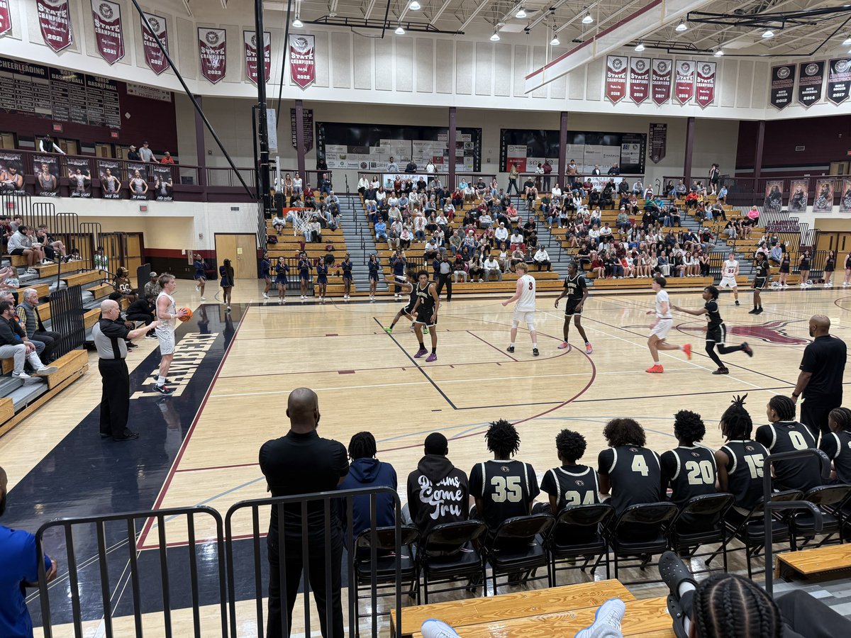 Baseline To Sideline(Ωψφ) tweet media