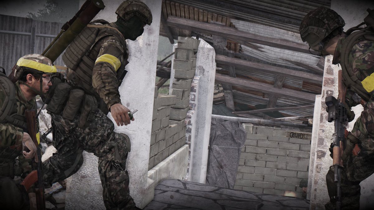 97th SIR, IL Detachment clearing a basement