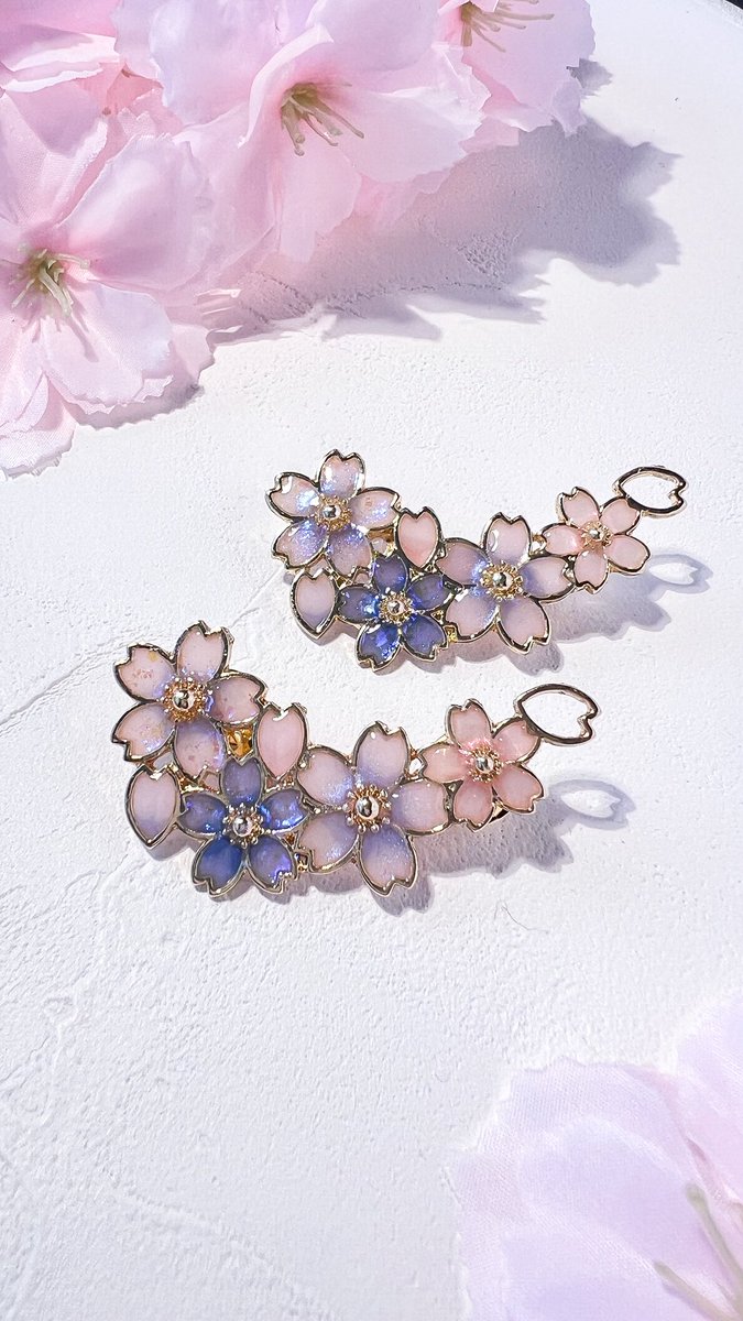 少しずつ、桜のブローチのご購入が増えてきました🌸 今回初めて2点どめ