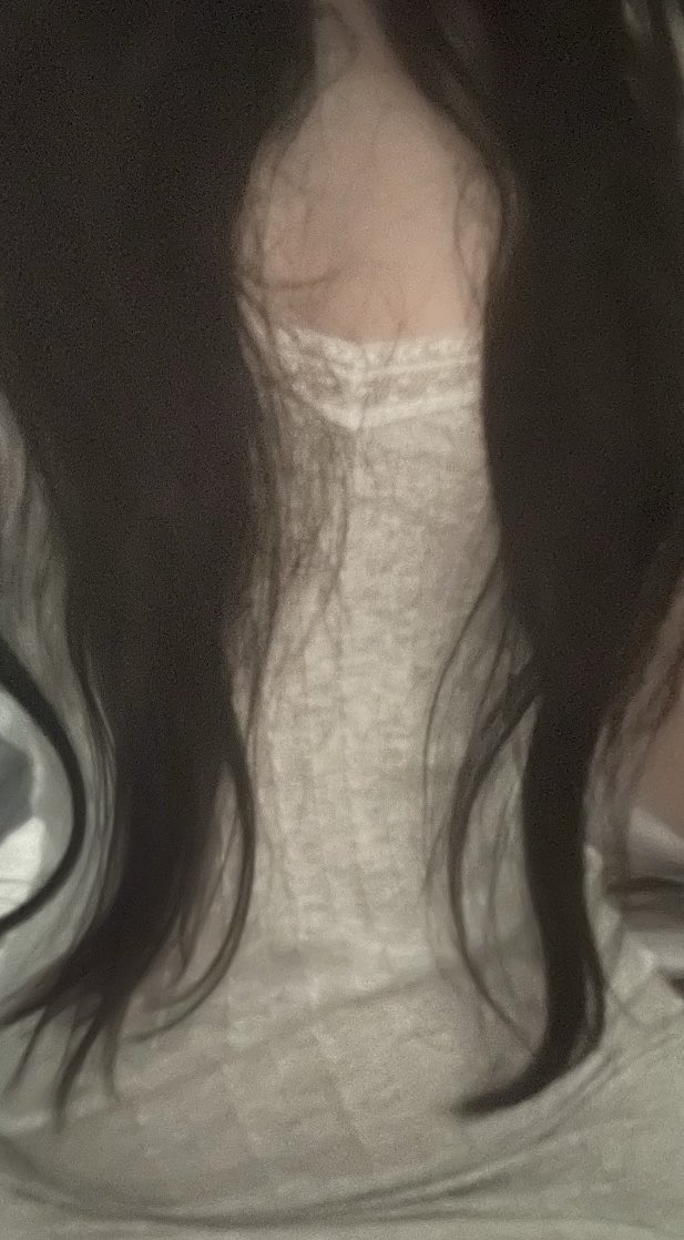 soossiVA's tweet photo. Everyone wants long hair until you wake up being strangled by it. Tempted to cut it… https://t.co/cAlURXfNsg