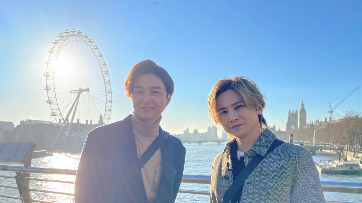 cinemalife_web's tweet photo. 「堂本光一×井上芳雄 INTERMISSION」
飾らない2人の素の姿を捉えた場面写真公開

💬堂本光一「芳雄くんと自然体でいる様子は他では見られない感じに」
💬井上芳雄「光一くんと歩き、喋り続けた時間が心地よかった」

▶ https://t.co/JsmJG5wE3t

#堂本光一 #井上芳雄 https://t.co/YCJiiqF97s