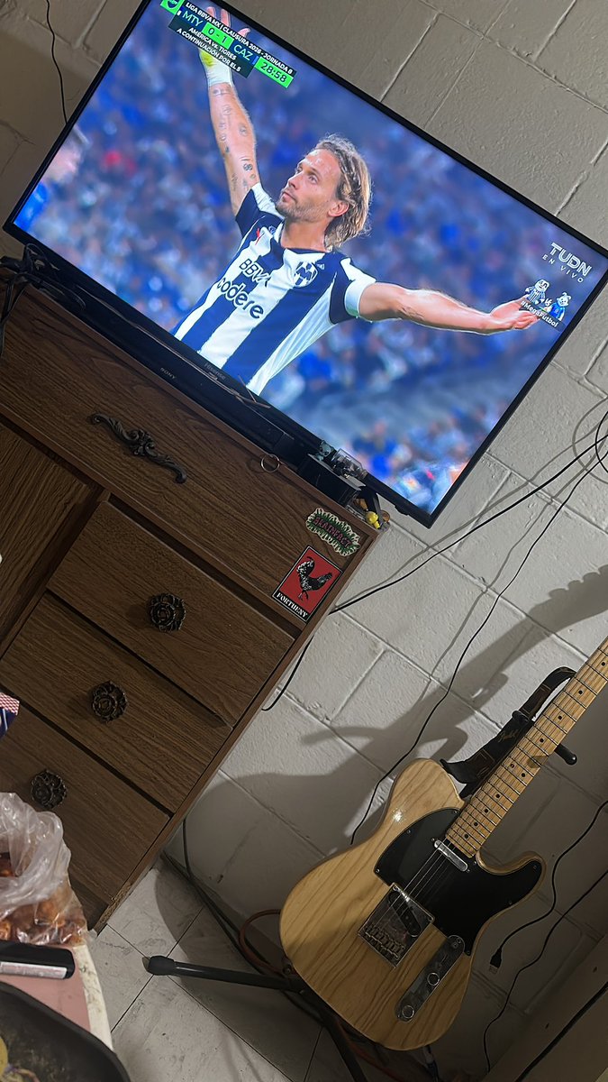 2muchmegabytes's tweet photo. #MegaFutbol Vamos máquina 🚂 https://t.co/v2IkGEgUWw